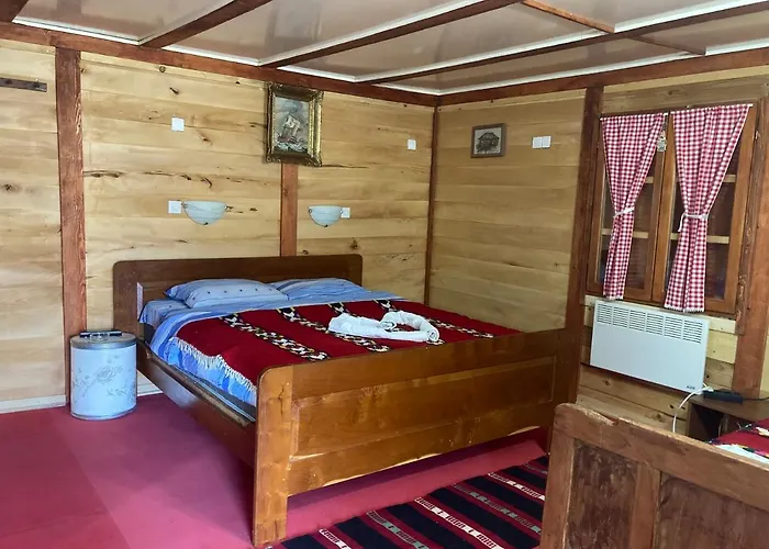 山林小屋 Kumova Vodenica *